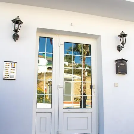 Apartment At Almoraide (adults Only) Nerja