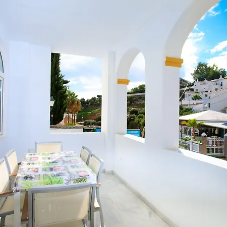 At Almoraide (adults Only) Apartmán