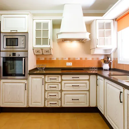 At Almoraide (adults Only) נרחה